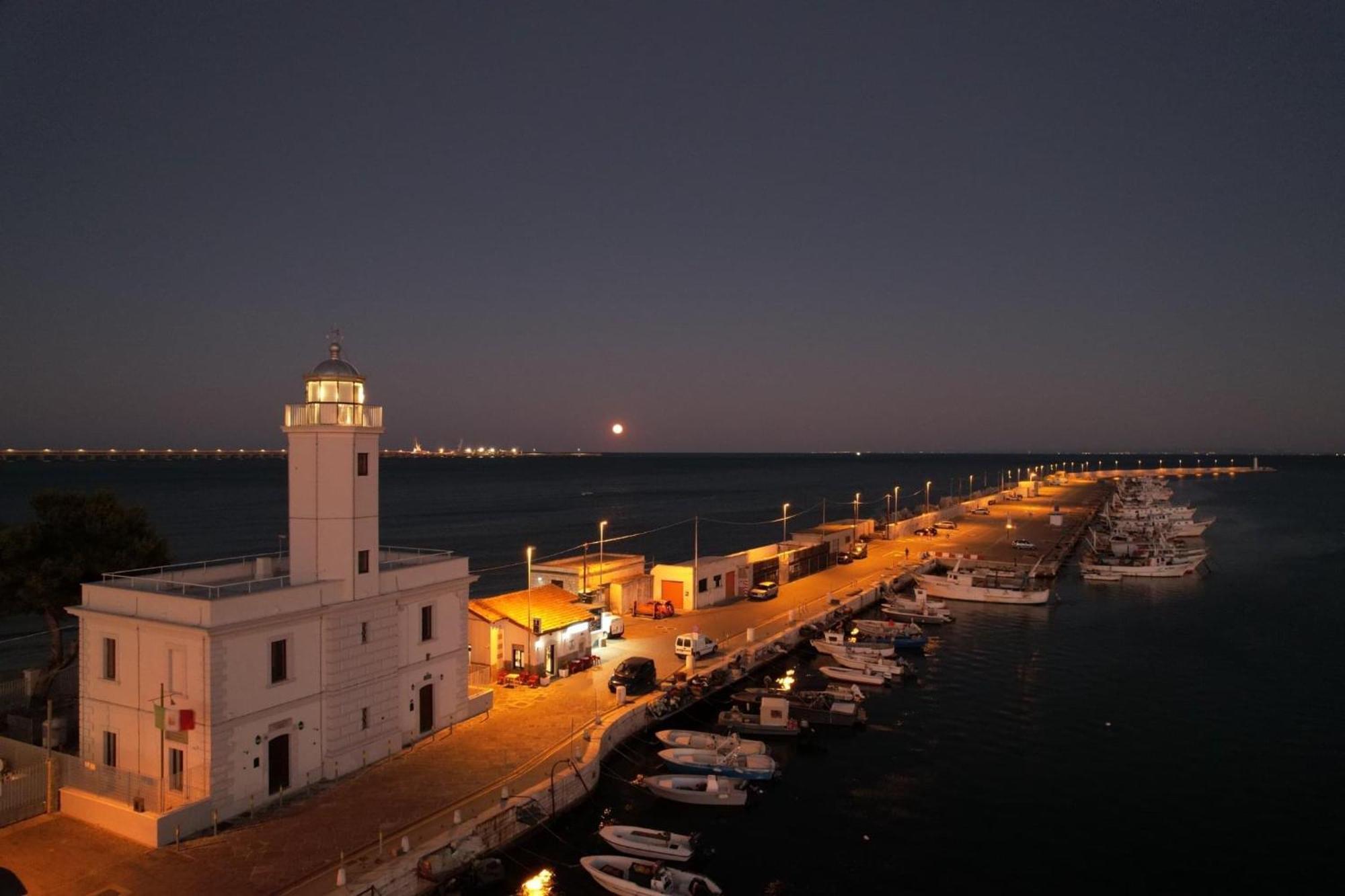 Ca Del Centro Aparthotel Manfredonia Exterior foto